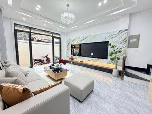 nhà phố sơn tây, ba đình, thang máy, lôgoc, ngõ thông bagac tránh, 40m ra mặt phố, 42m*6t full nt
