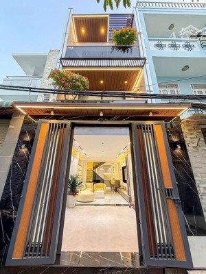 nhà phố 2 lầu sân thượng mới xây full nội thất hiện đại hẻm 160 nguyễn văn quỳ quận 7