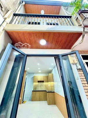 bán nhà đường đoàn văn bơ, 30m2, gần cầu khánh hội, quận 4, chỉ 3. x tỷ