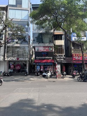 mặt phố thái hà - kinh doanh - vỉa hè - dòng tiền 50tr/ 1 tháng. dt 35m2. giá 36 tỷ.