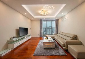 chính chủ cho thuê căn hộ 3pn, vinhomes 54a nguyễn chí thanh.lh: o936363925