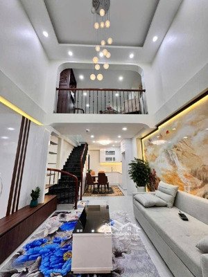 hoa hậu lạc long quân _ngõ thông- ba gác_50m ô tô tránh_kinh doanh