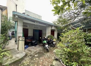 hiếm | bán đất tặng nhà - trung tâm tp nha trang - hẻm ô tô quay đầu
cách đường đồng nai 50m