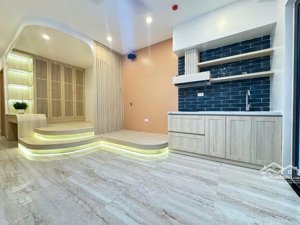 căn hộ dịch vụ luxury - tây sơn - thang máy - dòng tiền 40tr - 20m ra ô tô - 11.9 tỷ