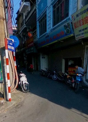 nhà mặt phố, diện tích khủng phù hợp ccmn