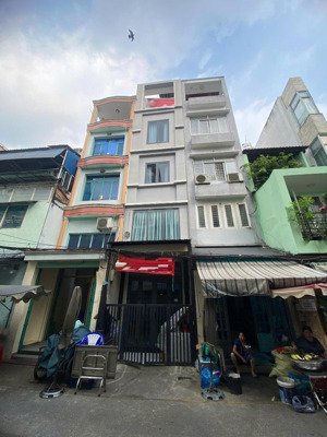 hẻm xe hơi 8m - cách mt bàn cờ chỉ 1 căn nhà - 5 tầng mới - chỉ nhỉnh 9 tỷ