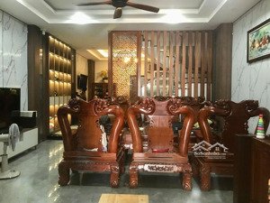 xuất cảnh bán gấp nhà tân hiệp 4 hóc môn - 84m2 3 tầng 6.3 tỷ - nhà mới 100%