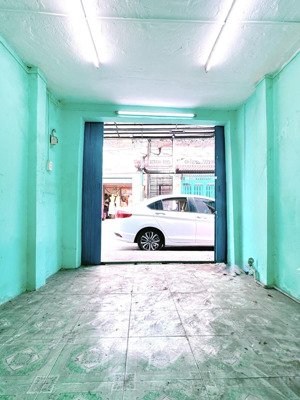 bán nhà mặt tiền đường phan văn trị, 60m2 2 tầng tiện cải tạo hoặc xây mới, 9.8 tỷ còn bớt