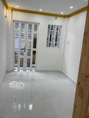 hàng hiếm quận 10, gần cv lê thị riêng, 20m2, 3 tầng full nội thất, chỉ 3 tỷ nhỉnh