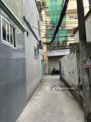 bán nhà ngõ thông kd 61 m 4t kcbt - mt và hình thửa siêu vip- 20m ra oto tránh sđcc a4 chỉ 11,5 tỷ