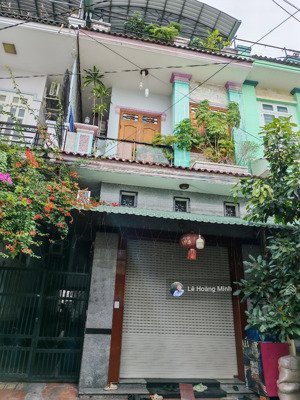 nhà 3 tầng + 4 phòng trọ 5x17 đường 8m bình hòa 24, giáp ranh bình chiểu, thủ đức