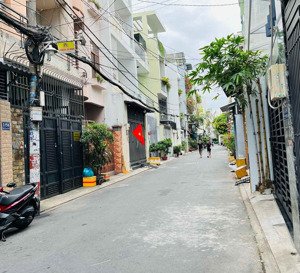 bán nhà đường độc lập. quận tân phú (4m x 17m) nhà 1 trệt 2 lầu sân thượng