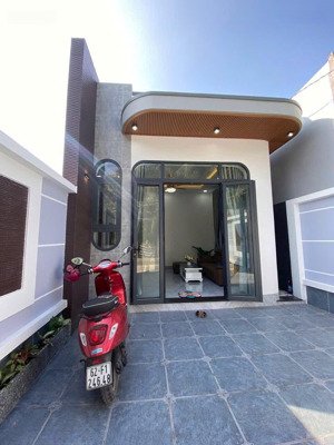 qua tết đi nước ngoài bán nhà cấp 4 đường bạch đằng - quận bình thạnh / giá bán: 1 tỷ 820