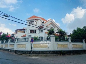 nhà đẹp đón xuân! bán gấp biệt thự siêu đẹp quốc hương, tđ, q2 - 299m2 (9x18m) 3 tầng - gía 80 tỷ