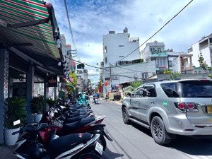 nhà đẹp hxh full nội thất ngay cv làng hoa nhỉnh 4tỷ