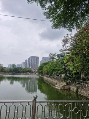 bán nhà dương nội 50m2 view hồ, ô tô đỗ cổng ngày đêm, 5 tầng dân xây. giá 12.3 tỷ