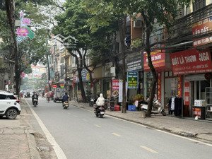 bán nhanh nhà 2tầng mặt phố, vỉa hè, kinh doanh bất chấp, dòng tiền đều.