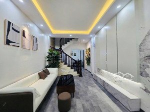bán nhà riêng 42m2, đường cầu giấy, dịch vọng, cầu giấy, 11,5 tỷ, chính chủ, giá cực chất