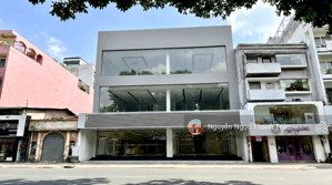 mặt tiền đôi hai bà trưng q3 - ngang 10 dài 30m - trục vàng kinh doanh - giá 210tr!