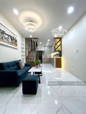 chủ giảm chào 500tr! nhà văn cao, 100m ra ô tô, nhà mới, tặng nt, ở ngay, gần trường 36m*5t