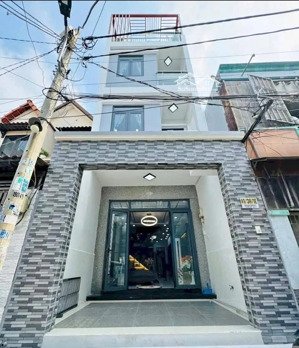 cô hai bán nhà hoàng diệu p9 q4 cách thcs vân đồn 3p giá 3tỷ6, dt 72m2 thuê 20tr/th