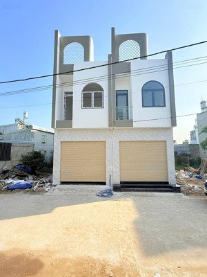 hóa an nhà mới xây lầu trệt đường xe hơi 77m² (4x19) giá 3 tỷ 100 triệu