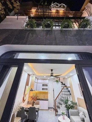 siêu phẩm full 2 tỷ 99 còn sót ngay lý chính thắng quận 3 | 56,5m 3pn 3wc | hđ thuê 20tr/tháng