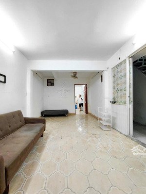 nhà 985/ lạc long quân f11 tân bình, 4.8x12.5m, 2 tầng, 6pn giá 6.98 tỷ tl