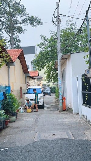 đất đẹp 74m2, ngay ga metro phước long a - cách 100m ra xl hà nội, giá 6 tỷ tl