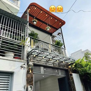 bán gấp nhà lý thái tổ p10 quận 10. giá 3,9tỷ/ 78m2 cách bv nhi đồng 5p di chuyển. cho thuê 27tr/th