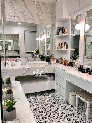 xuất cảnh bán gấp - bán nhà mặt tiền hoa lan 60m² 4 tầng - 29 tỷ