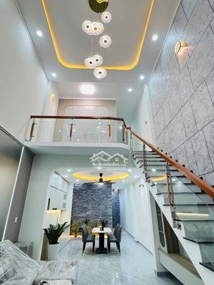 bán nhà 1t1l mới đẹp, sổ hoàn công, gần chợ tân phong, sân oto, đường oto chỉ 3tỷ750