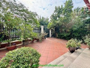 biệt thự đẹp nhất khu đô thị vườn đào chào bán. căn biệt thự d3 vườn đào hiện đại, phong cách châu