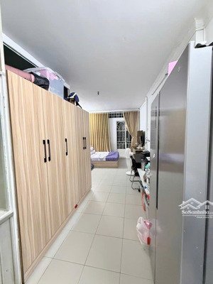 nhỉn 6 tỷ có ngay nhà 40m2 hẻm oto cmt8 q10