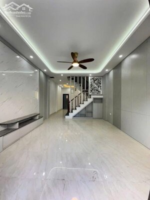 Bán nhà Vân Côn, An Khánh, TP Hà Nội 40M 5 Tầng, 4 phòng, có 2 mặt thoáng, ngõ 3m ô tô đỗ