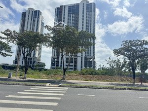 bán lô góc 2 mặt tiền phạm văn đồng vị trí phù hợp xây căn hộ view biển - bắc nha trang