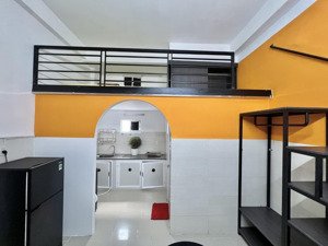 phòng trọ siêu rộng gác cao giá rẻ ngay trung tâm quận 7. cách lotte 200m