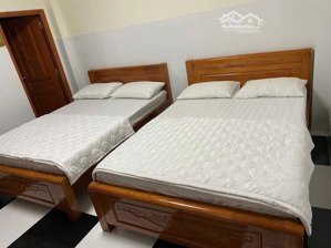 khách sạn 4 tầng - đường ô tô - lã xuân oai - long trường - q9