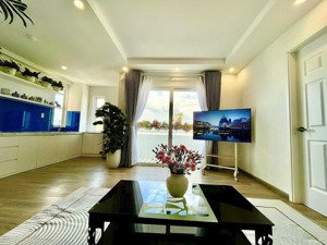 căn hộ thuộc chung cư số 2 lê hồng phong, có sổ hồng