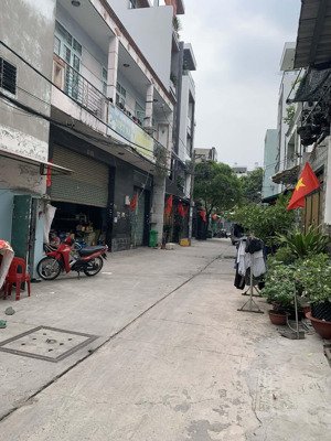 gần mặt tiền hương lộ 2 - hẻm xe tải tránh - 96m2 - 5 tầng đẹp lung linh - 7pn - thang máy xịn sò