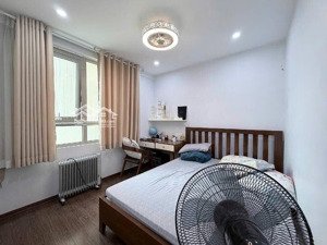 bán căn hộ 3pn, 2wc, 82m2 giá ưu đãi tại tân mai, hoàng mai, hà nội