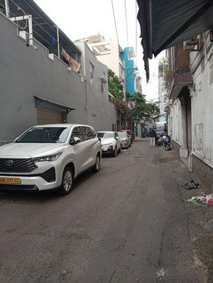 ngay hàng xanh hẻm xe hơi 10m xô viết nghệ tĩnh 3 tầng nhà mới vào ở ngay giá 5.6 tỷ