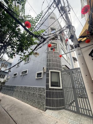 nhà lô góc lê văn sỹ quận 3, ngang hiếm hơn 6m, 5 tầng chưa bóc seal, giá đẹp 8.9 tỷ tl chính chủ