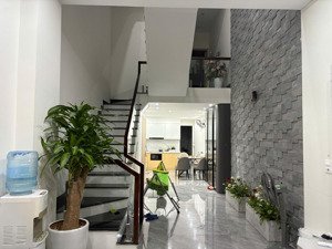 rẻ hơn thị trường 10 giá!!!! bán đất tặng nhà 4 tầng tại cửu việt, trâu quỳ