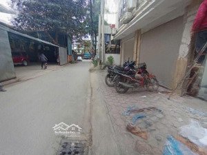 trung tâm phố thụy phương lô góc 2 mặt ngõ kinh doanh đỉnh