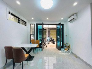 siêu hiếm ! yên hoà - cầu giấy 30m2*5tầng* giá nhỉnh 7 tỷ. trước nhà rộng 3m