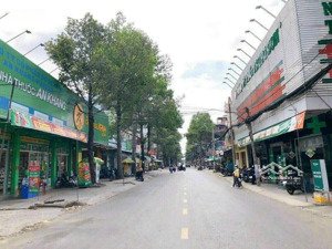 bán nhà mặt phố nguyễn hiền, 9,5 tỷ, 90 m2, 5pn, 3wc, pháp lý đầy đủ, uy tín