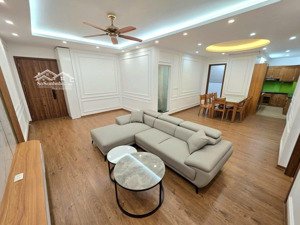 căn hộ kđt văn khê lô góc -3 ngủ ở ngay- nhà đẹp long lanh -111m2 - giá 7 tỷ