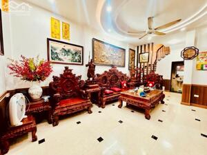 Bán Nhà Trung Tâm Hai Bà Trưng 56M2 5T Ngõ Thông Tặng Full Nội Thất Ở Ngay Giá 9.3 Tỷ