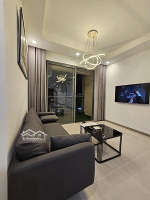 bán căn hộ 2 phòng ngủ 2 wc the gold view q4 full nội thất giá 5,8 tỷ view thoáng lh: 